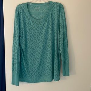 Lightweight long sleeve shirt